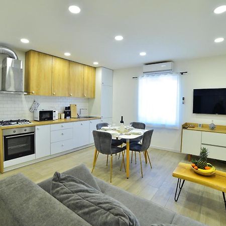 Apartment Maris Sinj Kültér fotó